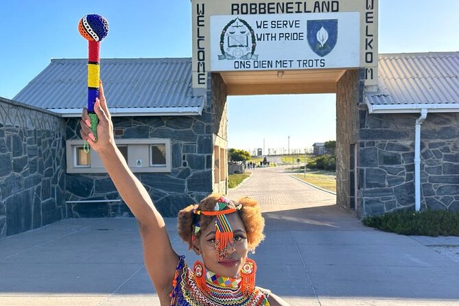 3-Nights Tour Robben Island Table Mountain and Wine Tram - Price and Logistics: does $1,174.49 per person feel fair?