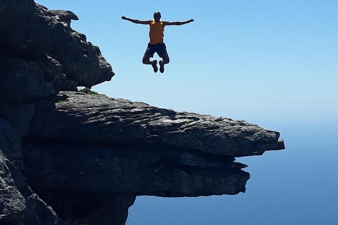African Wonder of Nature Table Mountain Hike. - Getting Into the National Park: What Your Guide Will Help You Notice