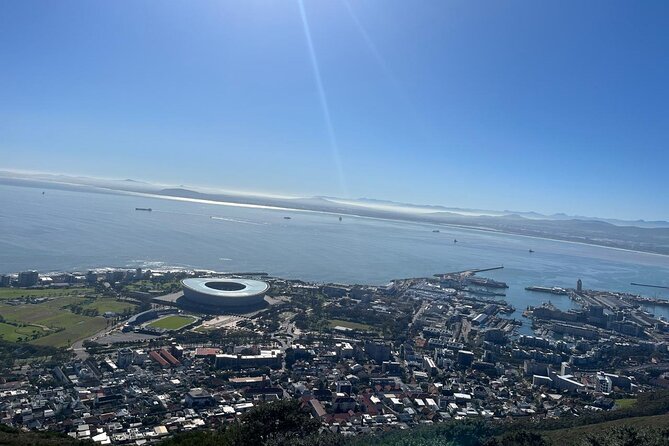 African Wonder of Nature Table Mountain Hike. - What Makes This Mountain Special: Fynbos, Cliffs, and Cape Town’s Story