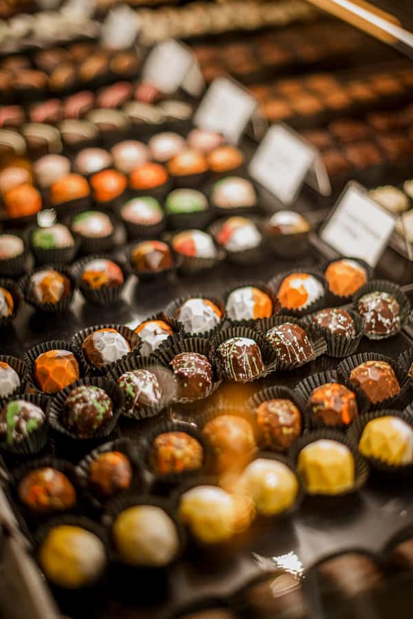 AFRIKOA Bean-to-Bar Chocolate Experience - What the tasting really teaches you about flavour and origin