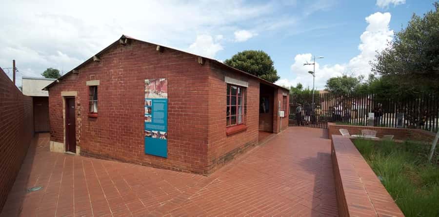 Apartheid Museum & Soweto Tour with Hotel Pickup - Vilakazi Street Walk: Nobel Laureates on a Real Street