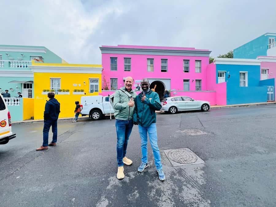 Bo-kaap and City tour - Starting at Cafe Santé, Greenmarket Square: where the tour begins