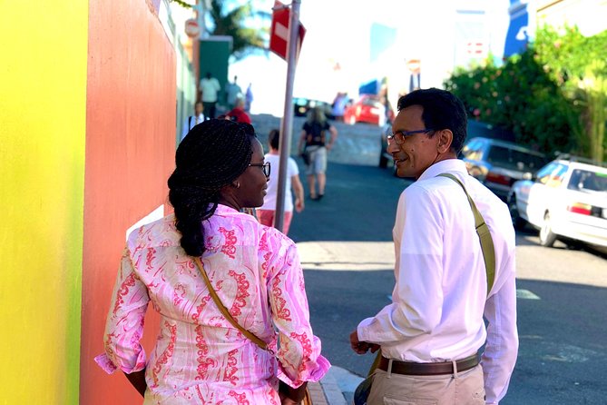 Bo-Kaap: Walk with a local - Wale Street orientation: why Cape Town history shows up in this neighborhood