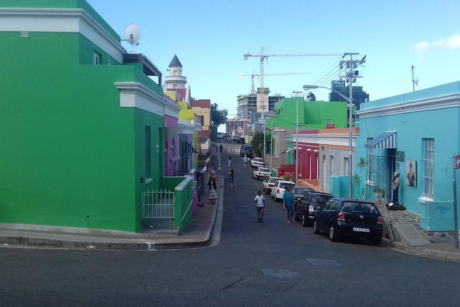 Bo-Kaap: Walk with a local - Meeting at 71 Wale Street, then walking a tight one-hour route