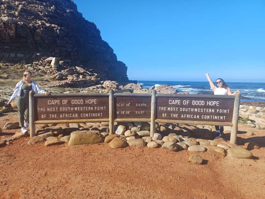 CAPE OF GOOD HOPE & PENGUIN,BOKAAP,SEALS,MUIZENBERG,FULLDAY - One long day on the Cape Peninsula, in the right order