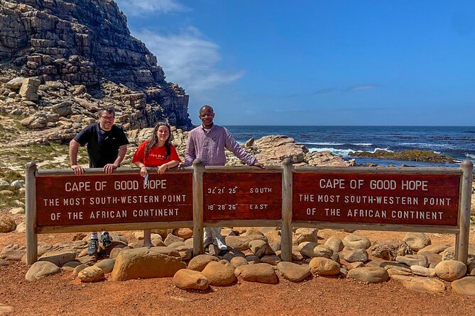 Cape Point, Penguins & Wine Tasting In Constantia Full Day Tour - Simon’s Town and the Penguin Moment at Boulder’s Beach