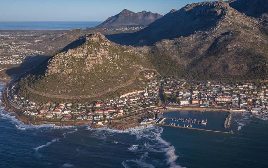 Cape Town: 2 Oceans Helicopter Flight with Boat Tour Ticket - Twelve Apostles and Karbonkelberg: Where the Views Get Dramatic