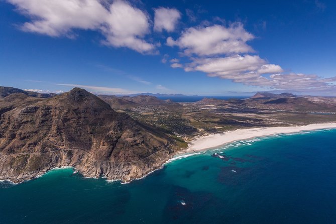 Cape Town: 25min Helicopter Flight with Complimentary Boat Cruise - Flying Table Mountain like you are tracing a map
