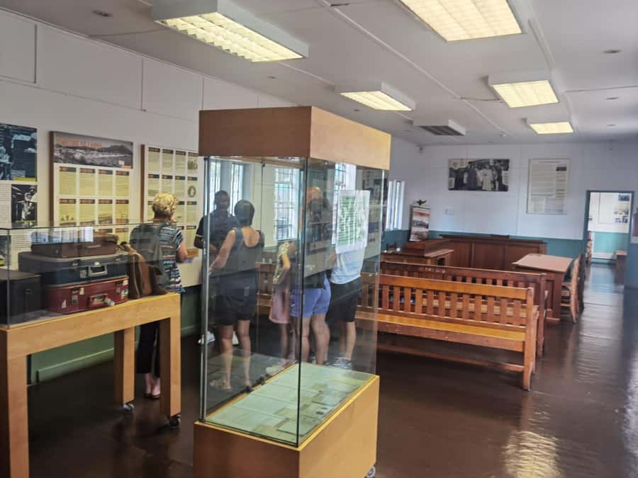 Cape Town: Authentic 3–4 Hour Cultural Township Experience - How the guides shape the tour (Sam and Loyola as standout examples)