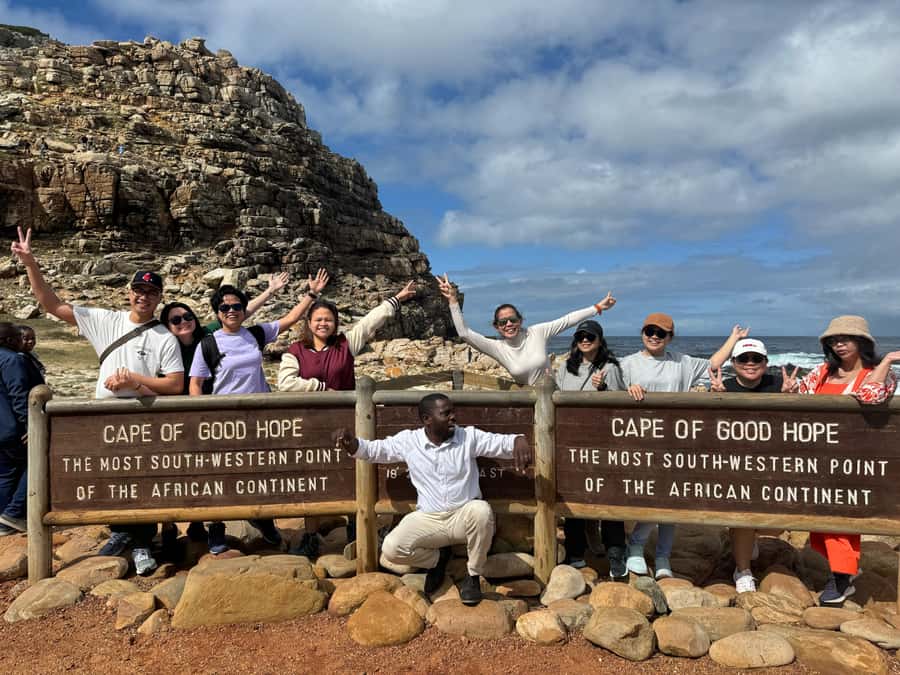 Cape Town: Cape of Good Hope and Penguins Full-Day Tour - A Small-Group Route to the Cape Peninsula in One Day