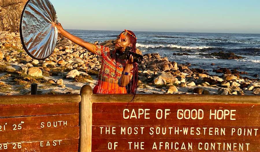 Cape Town: Cape of Good Hope & Penguins Day Tour with Pickup - Getting picked up, then settling in for a long scenic push