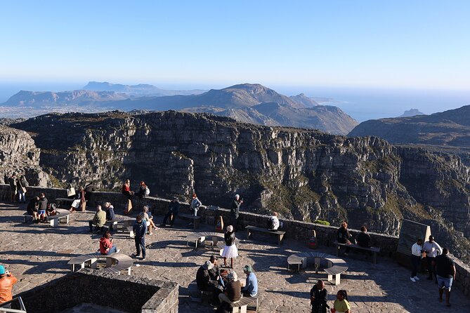 Cape Town: Cape of Good Hope Tour, Penguin Beach & Table Mountain - Old Cape Point Lighthouse, the currents moment, and lunch options