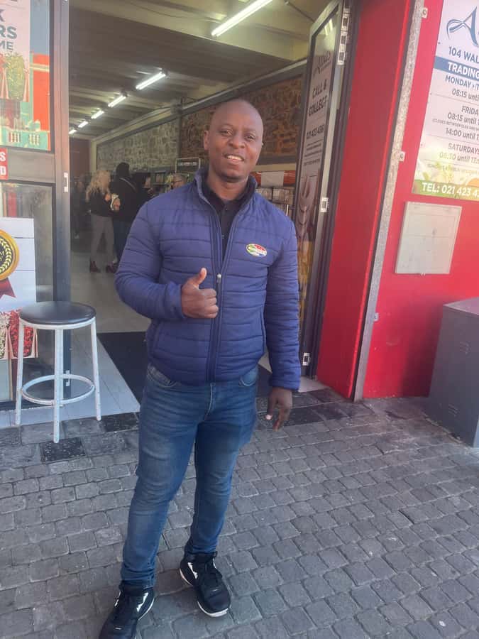 Cape Town: City Bowl, Bo-Kaap, and Langa Township Tour - The architecture lesson: Cape Dutch, Rococo, Art Deco, and British touches