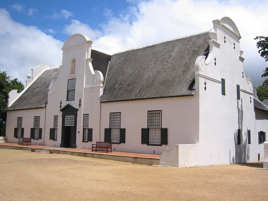 Cape Town: City Explorer Pass with Classic Bus Ticket - Choosing Your 3 Attractions: What Each Option Feels Like