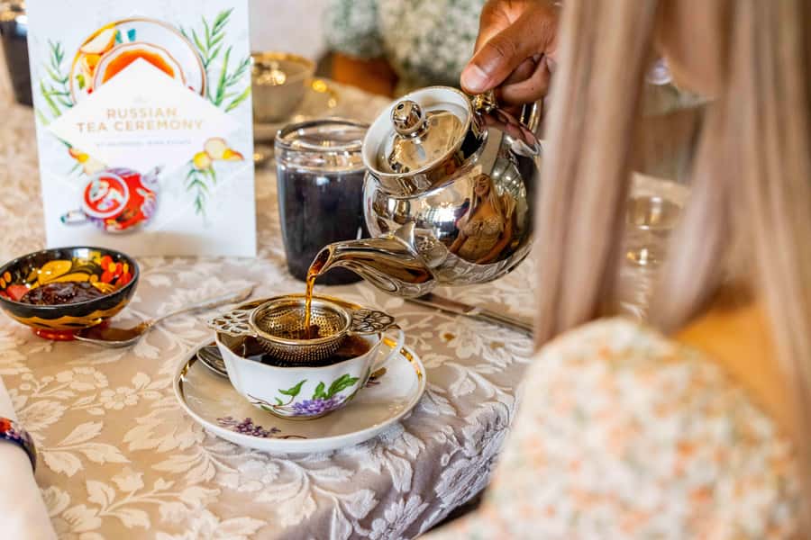 Cape Town: Culinary Walking Tour with Food Tastings - What You Eat: From Rooibos to Mopane Worms and Desserts