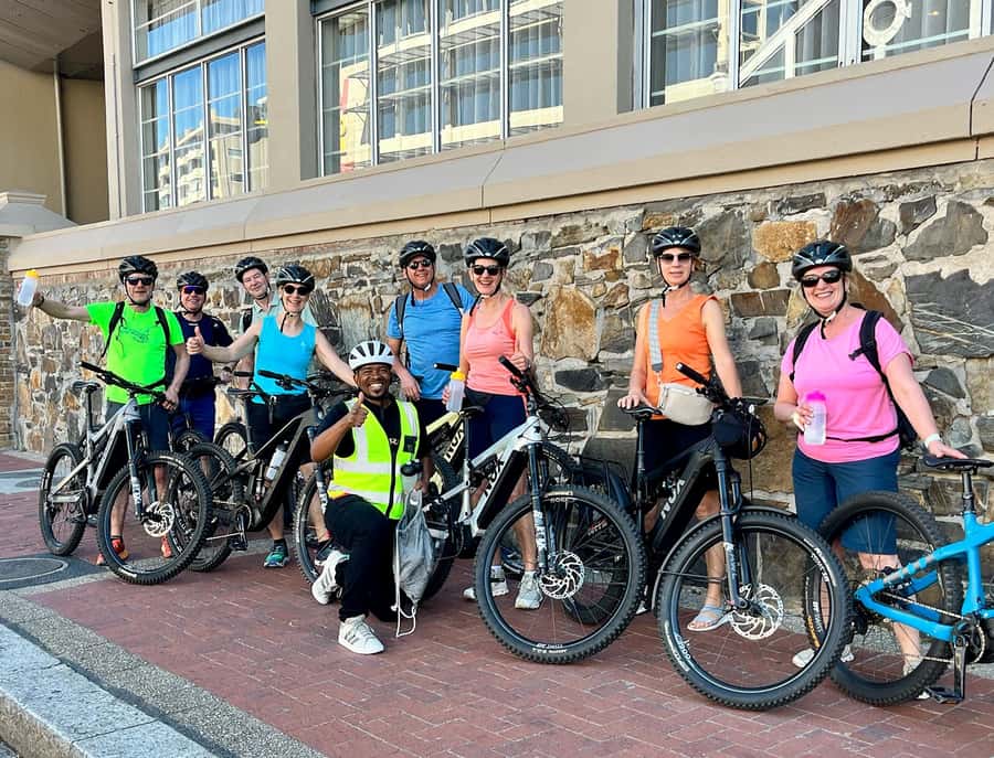 Cape Town: E-Bike City Tour - Cycling Friends on Somerset Road: your setup and first riding rules