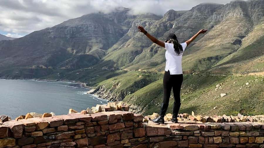 Cape Town: Full-Day Kirstenbosch, Bo-Kaap, and Penguins Tour - Muizenberg, St James, and the False Bay photo breaks
