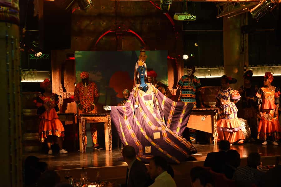 Cape Town: Gold Restaurant Spice Experience with Wine - Who this spice-and-wine night suits best