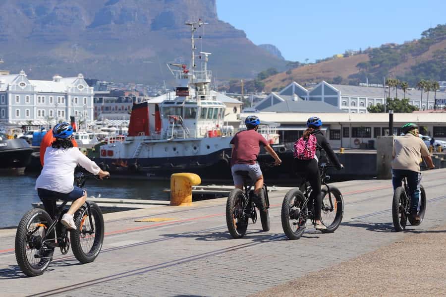 Cape Town: Half-Day e-Bike City Tour - Safety and comfort, what to watch before you roll
