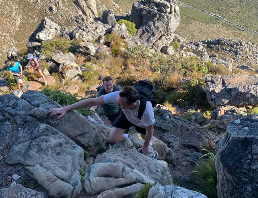 Cape Town: Half-Day India Venster Hike on Table Mountain - Guides like Dohann and Gemma, the human advantage