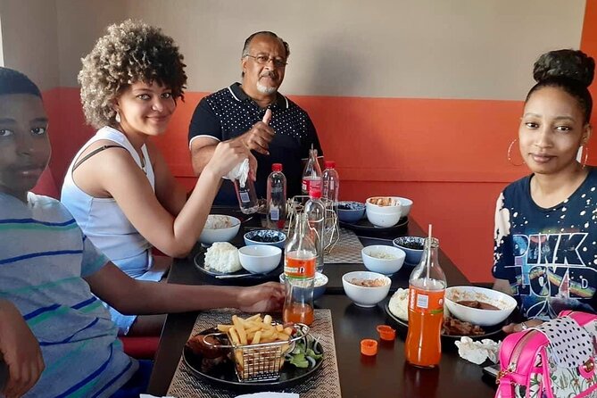 Cape Town Half Day Walking City Tour and African Food Experience - Adderley Street and the Castle of Good Hope zone
