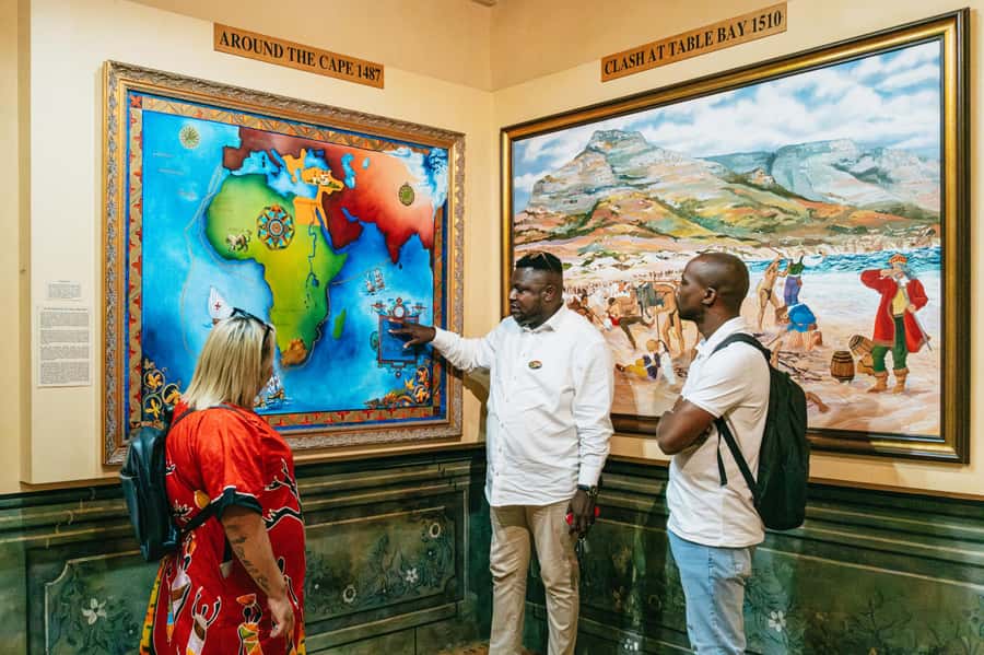Cape Town: Half-Day Walking City Tour and African Lunch - Start at the Bartolomeu Dias Monument, Then Get Oriented in Cape Town Central