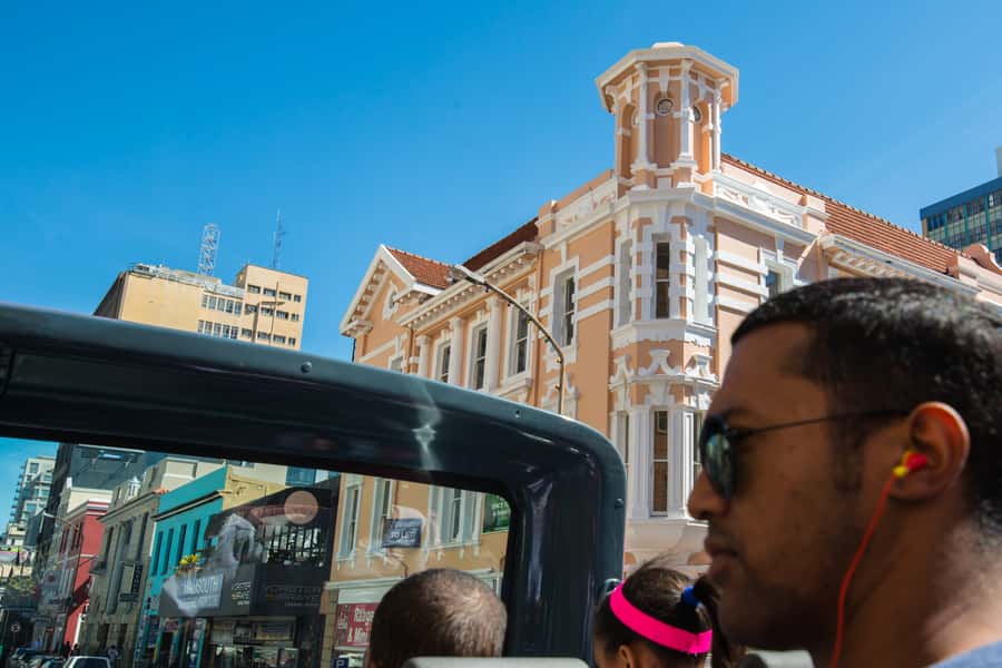 Cape Town: Hop-On Hop-Off Bus Tour with Optional Cruise - Stops that make the big difference: Table Mountain, Kirstenbosch, and the waterfront