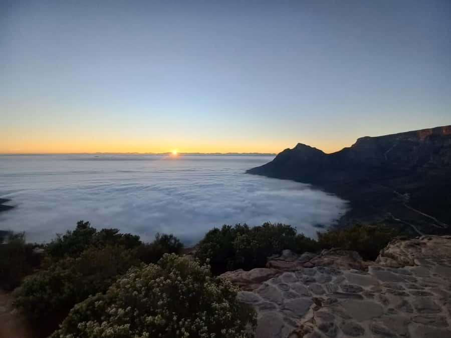 Cape Town: Lion's Head Sunrise Hike - Pickup in Cape Town CBD, plus what’s waiting in your backpack