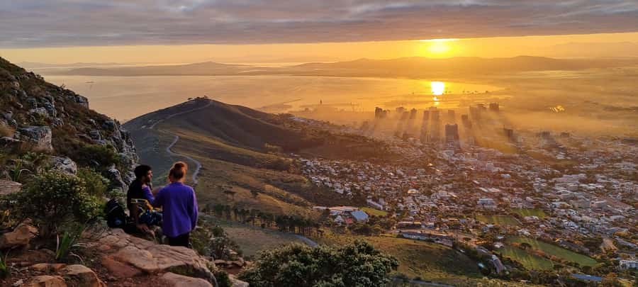 Cape Town: Lion's Head Sunrise or Sunset Guided Hike - Extras you might notice, but don’t count on