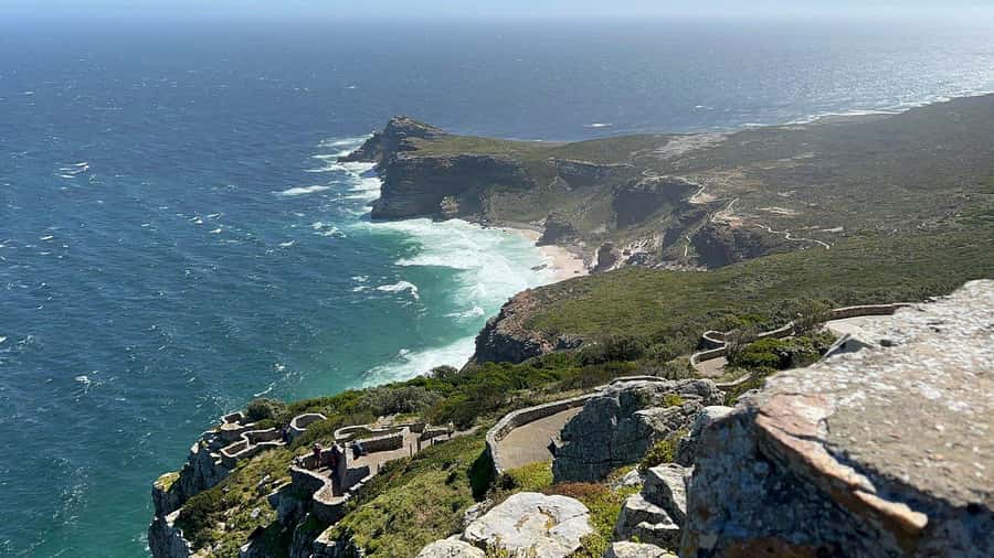 Cape Town: Penguins & Cape of Good Hope Day Tour with Pickup - Lunch in Simon’s Town: plan for your own meal