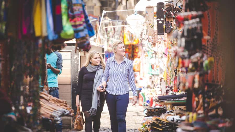 Cape Town Private Tour with a Local Highlights & Hidden Gems - Markets, galleries, and quiet courtyards that make the day feel local