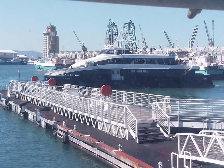 Cape Town: Robben Island Ferry and Guided Tour - Key things I’d plan around