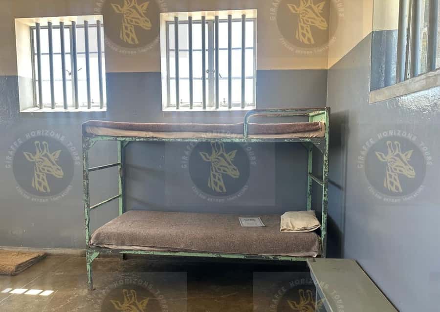 Cape Town: Robben Island Ferry with Prison Ticket and Tour - Maximum-security access and Mandela’s former cell