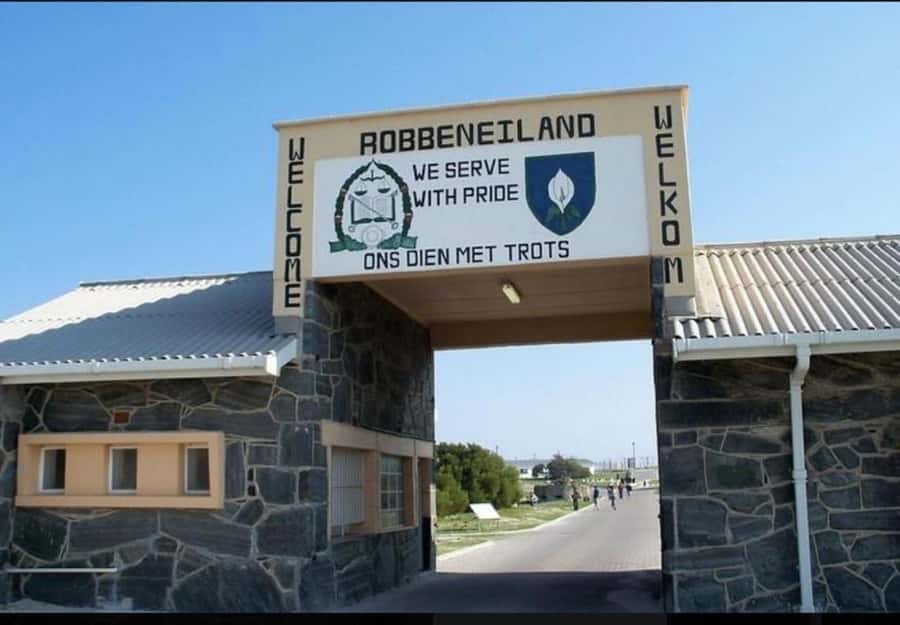 Cape Town: Robben Island Half-Day Tour with Entry Tickets - Mandela’s Cell and the Long March to Freedom on Foot