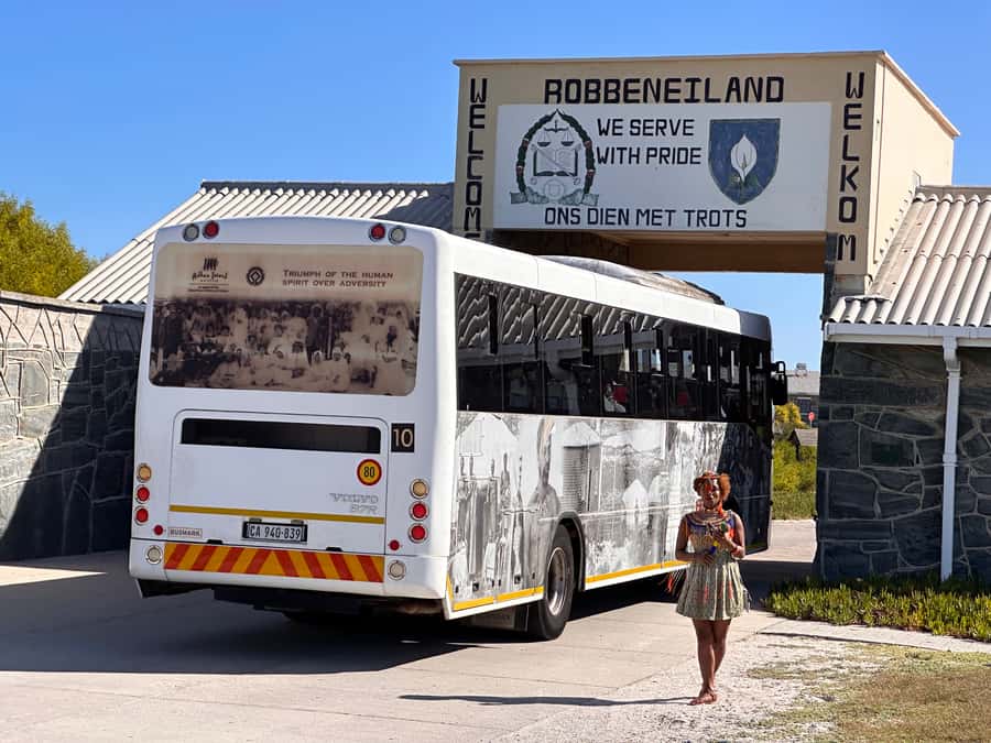 Cape Town: Robben Island & Table Mountain w/Hotel Transfer - Who this tour suits best