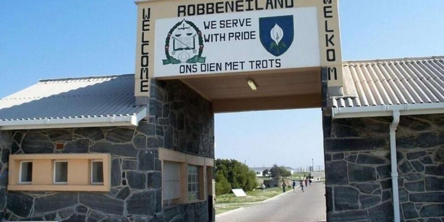 Cape Town: Robben Island Tour Tickets and V&A Waterfront - Price and logistics: what $78 really covers
