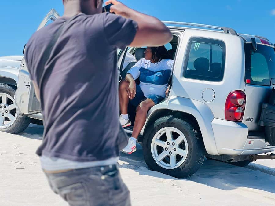 Cape Town: Sand Dunes 4x4 Sandboarding Tour - Rules on dunes: what’s not allowed in the vehicle