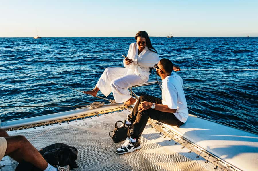 Cape Town: Sunset Catamaran Cruise on Table Bay with Bubbles - Price and value: why $40 can make sense