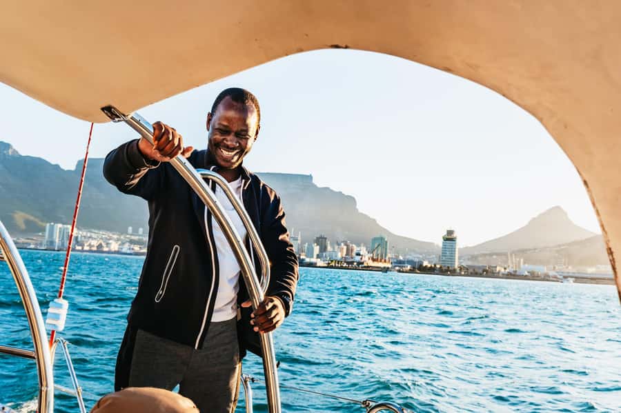 Cape Town: Sunset Catamaran Cruise on Table Bay with Bubbles - The catamaran vibe: what it feels like on deck