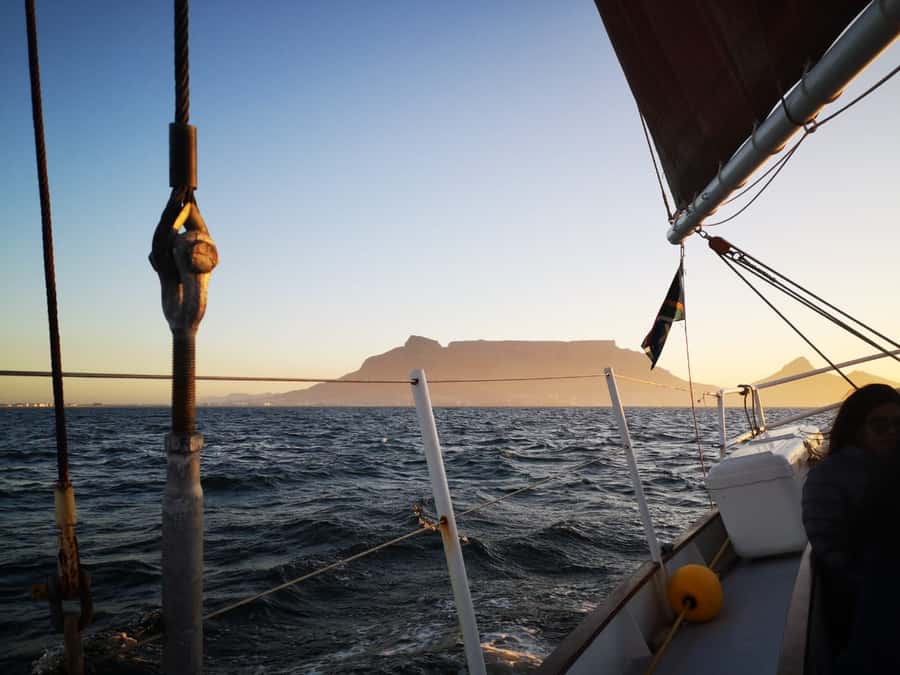 Cape Town: Sunset Cruise from V&A Waterfront with Bubbly - Why a 58-foot gaff rigged schooner is the star here