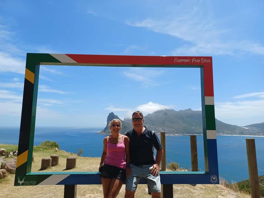 Cape Town: Table Mountain and Penguins Private Guided Tour - The guided walk at the top, plus real free time