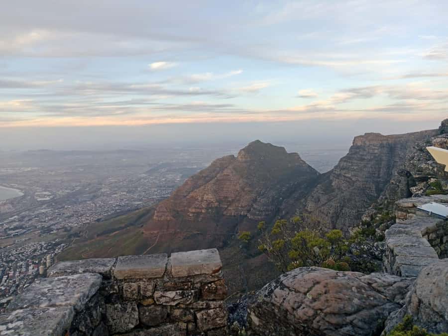Cape Town: Table Mountain Half-Day Tour with Cable Car Ride - Weather, wind, and practical comfort for a smooth cable car day
