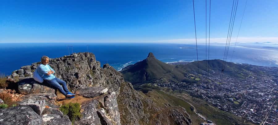 Cape Town: Table Mountain Hike via India Venster Morning - Upper views, Robben Island, and the west coast horizon