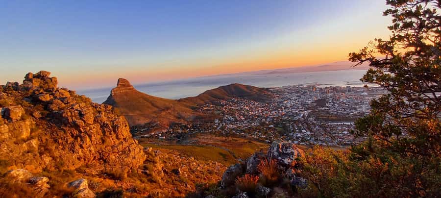 Cape Town: Table Mountain Hike via India Venster Morning - Biltong break, shade, and Atlantic coast views