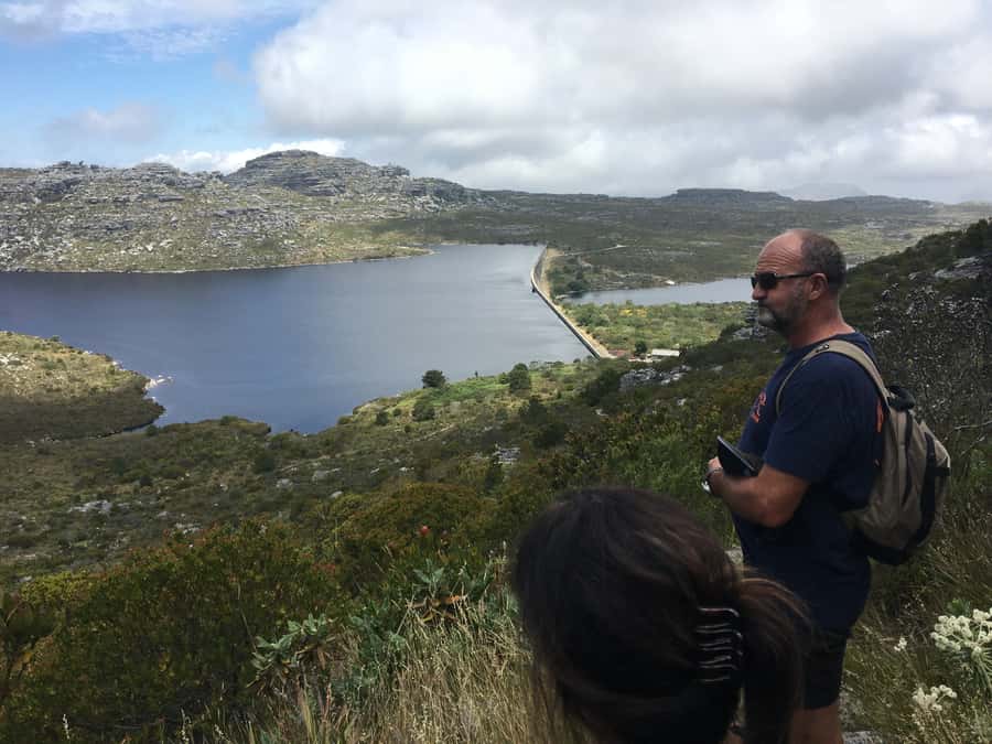 Cape Town: Table Mountain Kasteelspoort Hiking Trail - From Cape Town City Bowl to Camps Bay, you start with momentum
