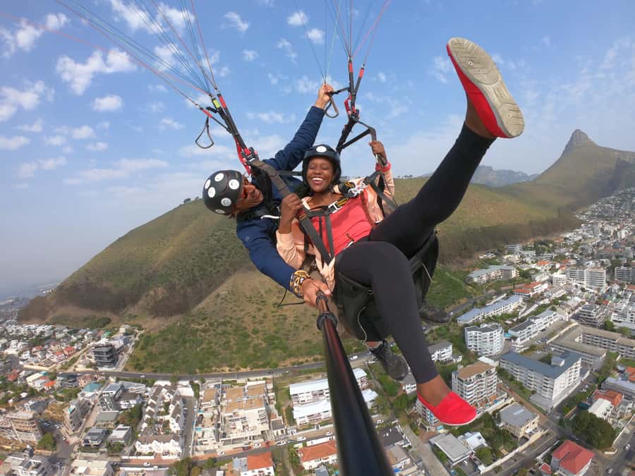 Cape Town: Tandem Paragliding Flight with the Experts - Meeting at Signal Hill: what happens before you fly
