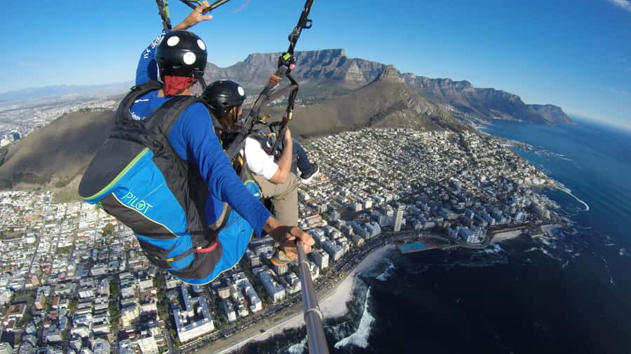 Cape Town: Tandem Paragliding Flight with the Experts - The flight over Cape Town: what it feels like in the air