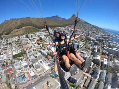 Tandem Paragliding with views of Table Mountain