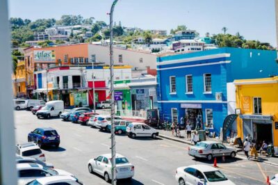 Cape Town Walking Tour: Bo-Kaap & City Highlights