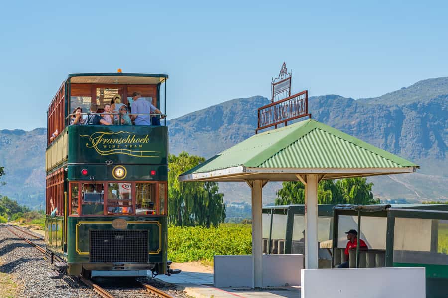 Cape Town: Wine Tram & Winelands Tour with Tastings & Pickup - Mandela photo stop at Groot Drakenstein Prison
